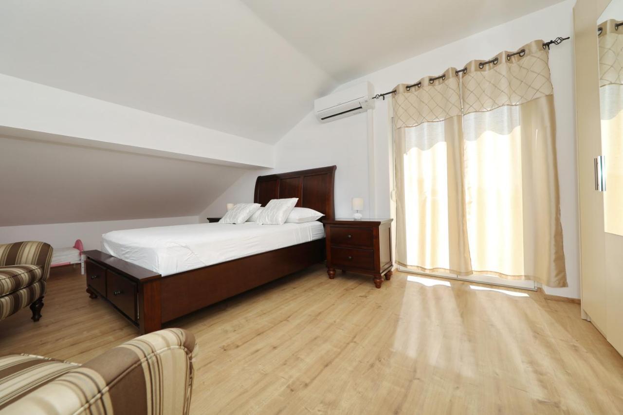 Apartments Anastazia Zadar Exterior foto